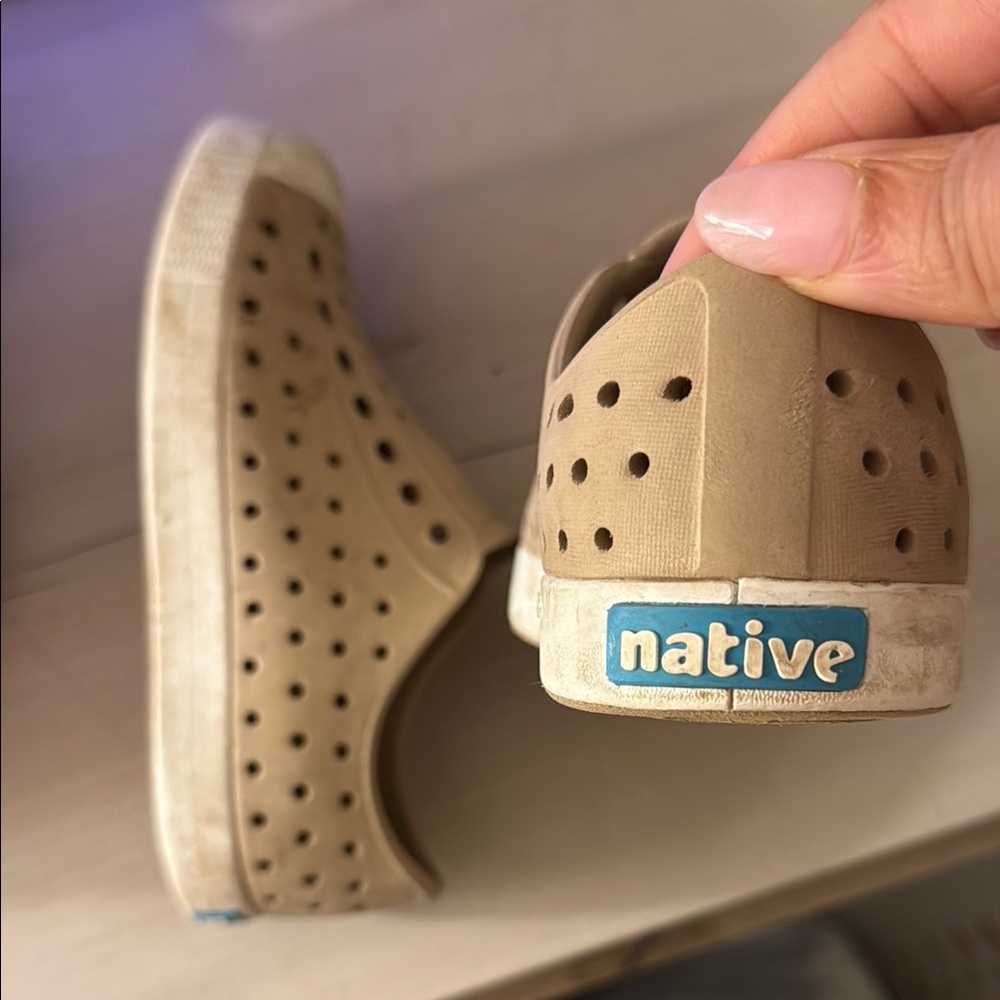 Native Kids Shoes - Tan